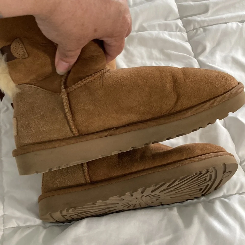 UGG® Bailey Bow II Suede Tall Water-Resistant Cold Weather Boots size 7 - Picture 14 of 17